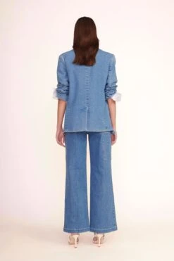 PAINTER PANT | MEDIUM WASH -Staud Store 038 00973 web e844eaa8 d14a 41ed 932d f4fcf4a155f1