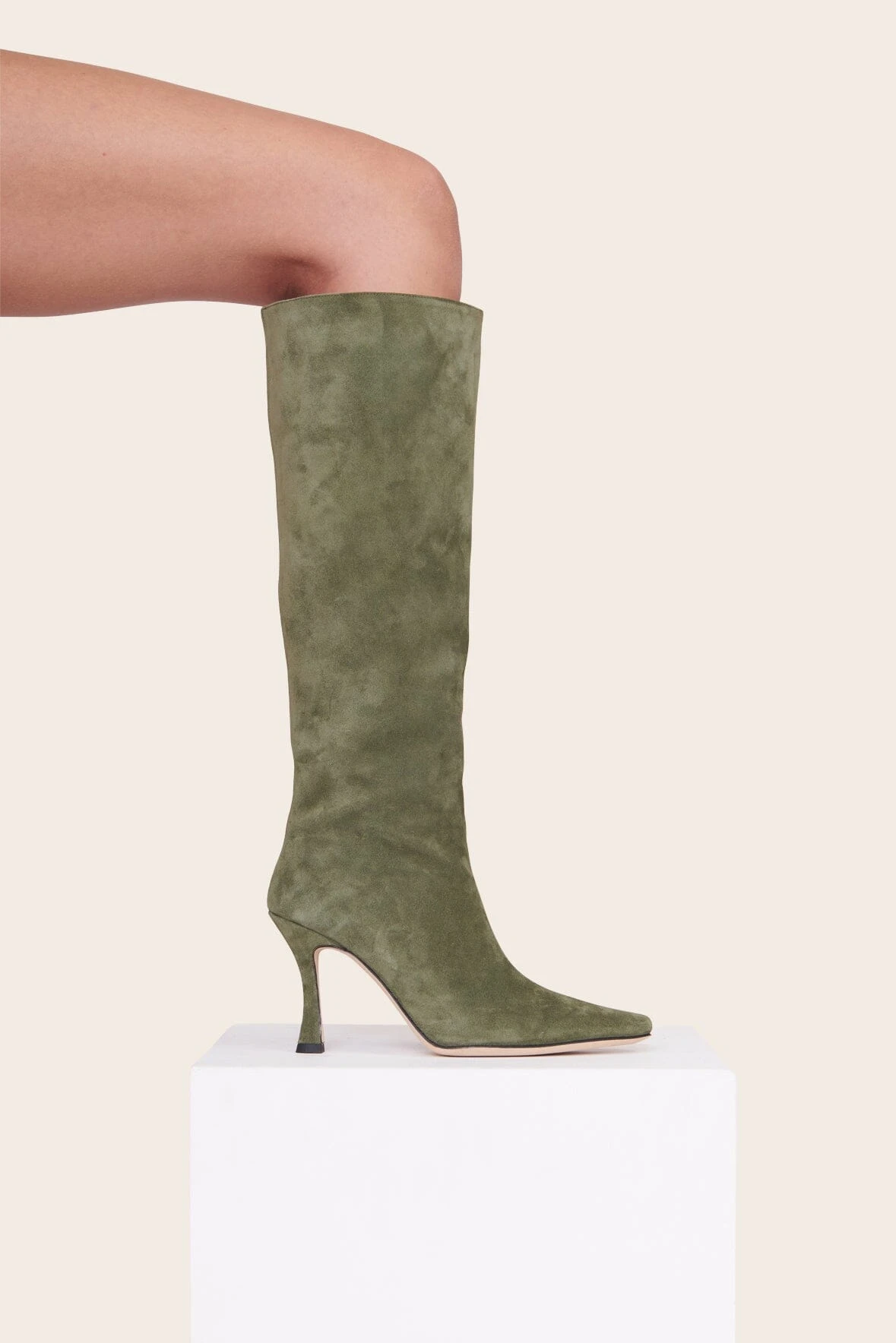 CAMI BOOT | AVOCADO SUEDE CAMI BOOT | AVOCADO SUEDE -Staud Store CAMI BOOT AVOCADO 00765 web