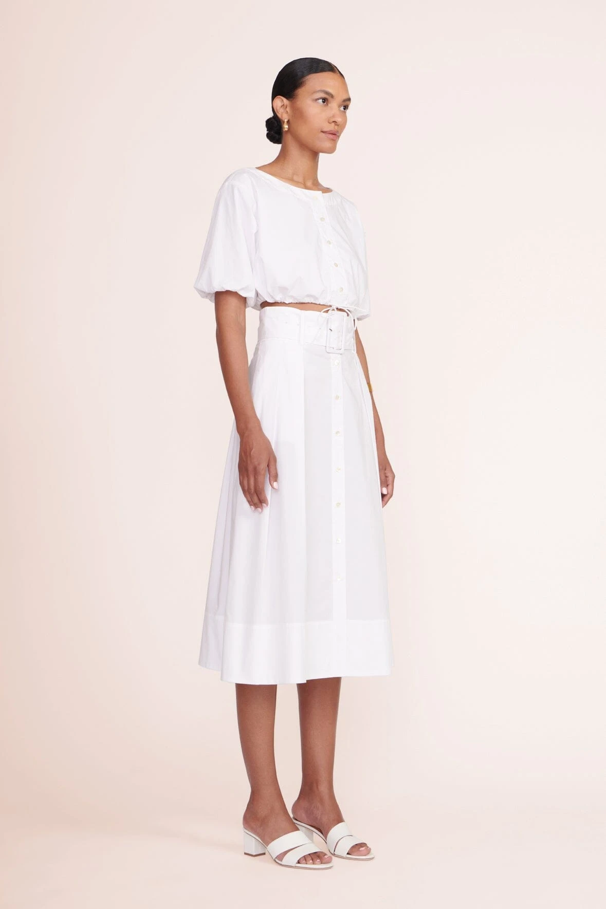 JULES BLOCK HEEL | PAPER JULES BLOCK HEEL | PAPER -Staud Store Ellington Top White Kingsley Skirt White 00038 web 2
