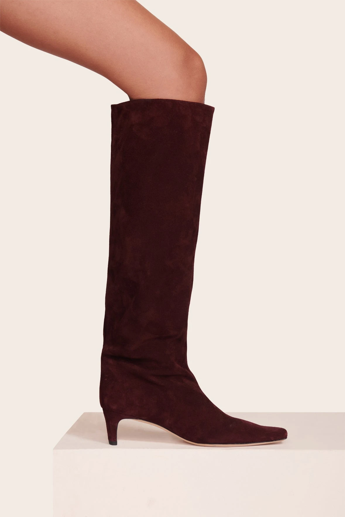 WALLY BOOT | PLUM SUEDE WALLY BOOT | PLUM SUEDE -Staud Store Palettes Dress Plum 064 web