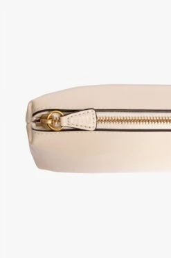 SHIRLEY LEATHER BAG | CREAM 9 SHIRLEY LEATHER BAG | CREAM -Staud Store STAUD SHIRLEY CREAM CALF SPRING 21 6