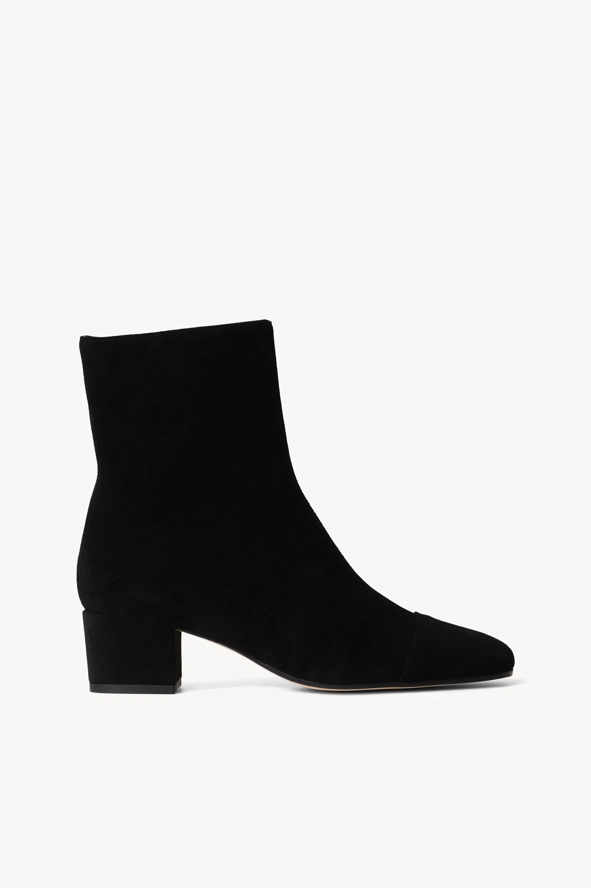 AIMEE SHORT BOOT | BLACK SUEDE AIMEE SHORT BOOT | BLACK SUEDE -Staud Store STAUD AIMEE SHORT BOOT BLACK FALL 22 ECOM 1