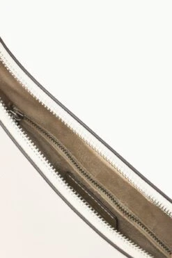 ALEC BAG | CREAM CONTRAST -Staud Store STAUD ALEC BAG CREAMCONTRAST SUPF 23 ECOM 3