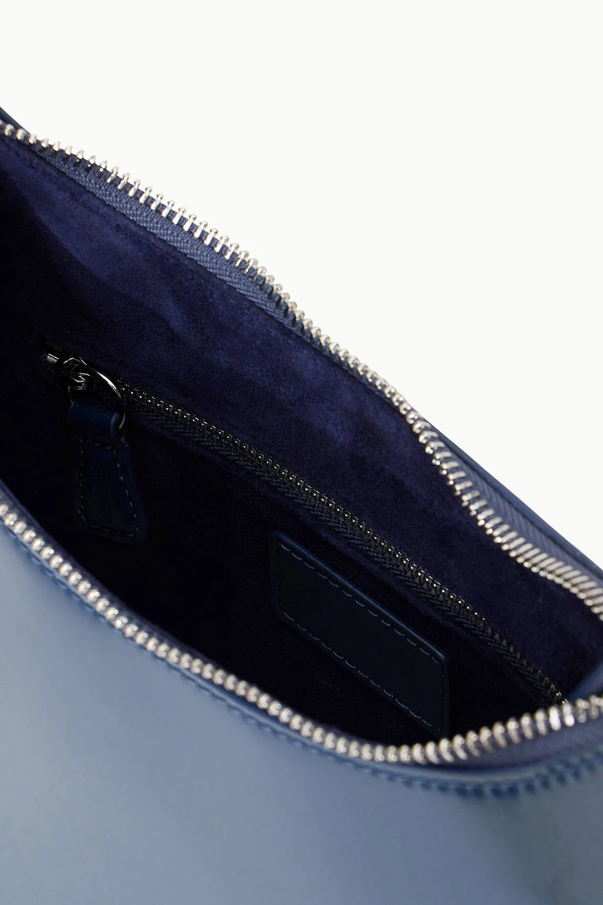 ALEC BAG | INK BLUE ALEC BAG | INK BLUE -Staud Store STAUD ALEC BAG INK SUPF 23 ECOM 4