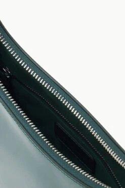 ALEC BAG | PINE POLISHED 4 ALEC BAG | PINE POLISHED -Staud Store STAUD ALEC BAG PINE FALL 23 ECOM 3