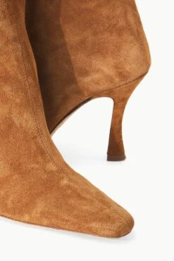 CAMI BOOT | TAN SUEDE -Staud Store STAUD CAMIOTK BOOT TAN FALL 23 ECOM 5 2437da50 9bc6 4d9c 954e f7278fa7f33c