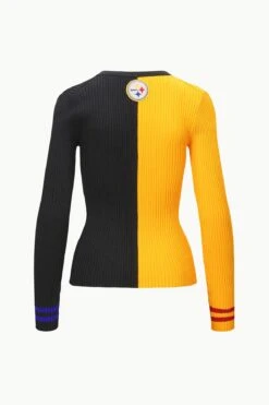 THE STAUD NFL CARGO SWEATER | PITTSBURGH STEELERS -Staud Store STAUD CARGOSWEATERXNFL SWEATER PITTSBURGHSTEELERS FANATICS 23 ECOM 2