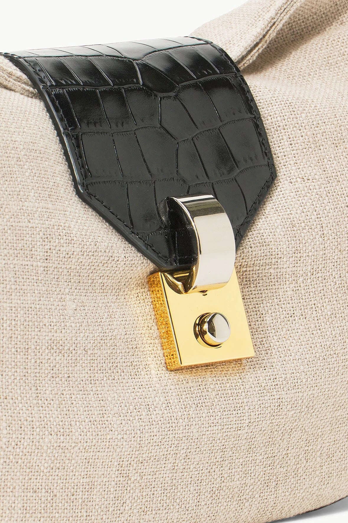 MARIKE BAG | NATURAL BLACK LINEN MARIKE BAG | NATURAL BLACK LINEN -Staud Store STAUD GWEN CLUTCH NATURALBLACK SUPF 23 ECOM 4