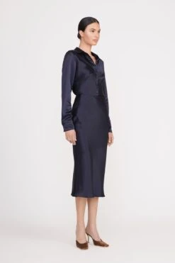 ANGELA SKIRT | NAVY 4 ANGELA SKIRT | NAVY -Staud Store angela skirt navy 10 95253551 3f52 4590 96a8 79d6cac4d58c