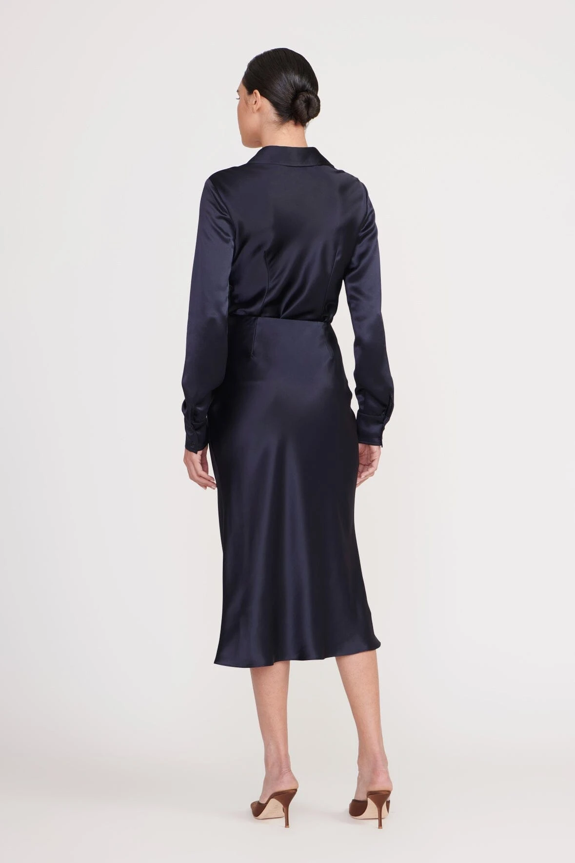 ANGELA SKIRT | NAVY ANGELA SKIRT | NAVY -Staud Store angela skirt navy 6 7ec5b494 98a6 459e bd6c 16c39a17ef55