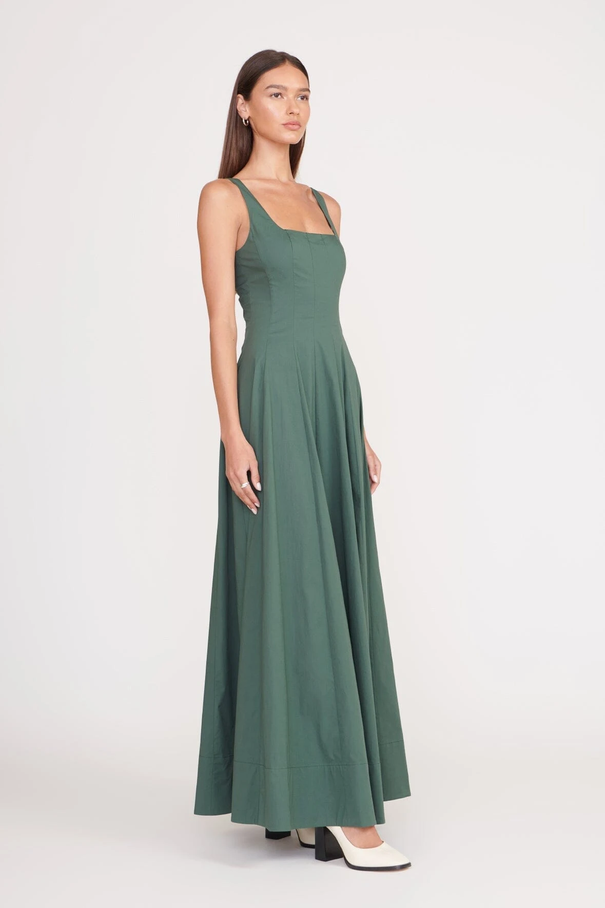 WELLS MAXI DRESS | PINE WELLS MAXI DRESS | PINE -Staud Store maxi wells dress pine 2 web bc12971b 19ea 4725 b098 93322d4bce58