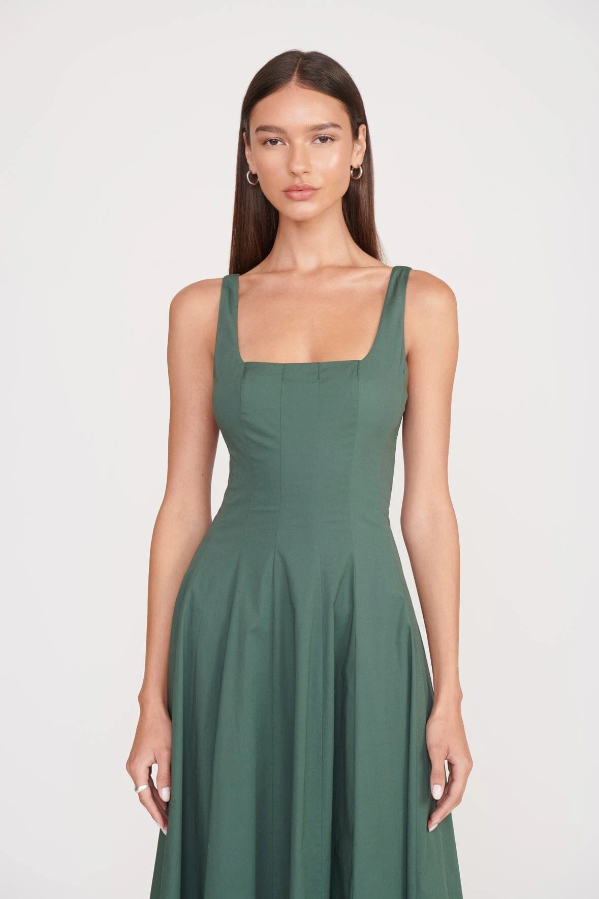 WELLS MAXI DRESS | PINE WELLS MAXI DRESS | PINE -Staud Store maxi wells dress pine 3 web 1e0553ea b2ab 4680 acd8 387d02f8633b