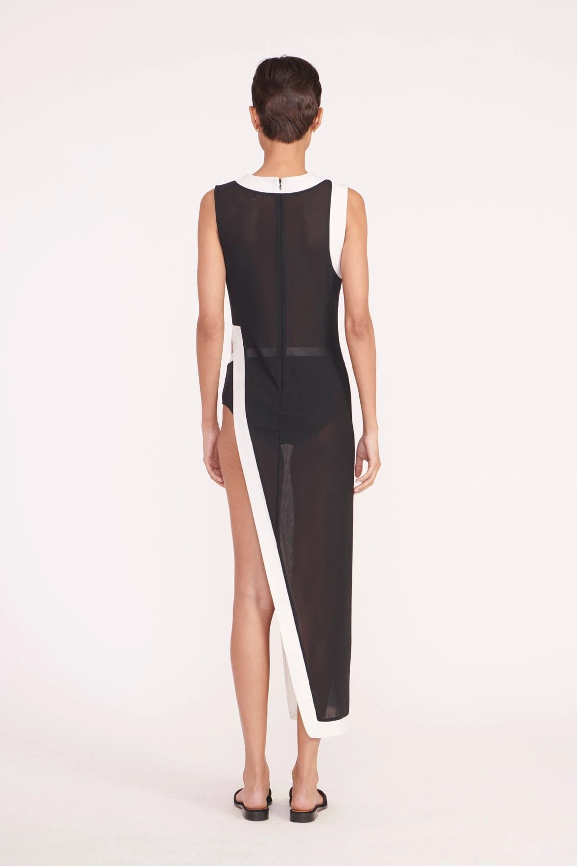 POINTER COVERUP | BLACK WHITE POINTER COVERUP | BLACK WHITE -Staud Store pointer coverup black 02894 web