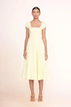 SHORT SLEEVE WELLS DRESS | SUNRAY