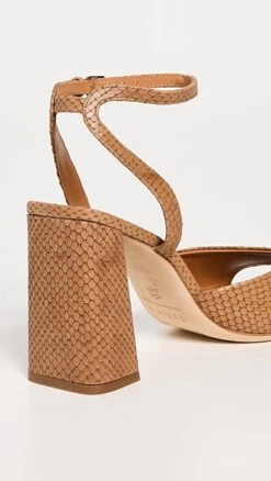 STAUD Solange Heel -Staud Store staud314701a71d 1681651334485 2 0. UX357 QL90